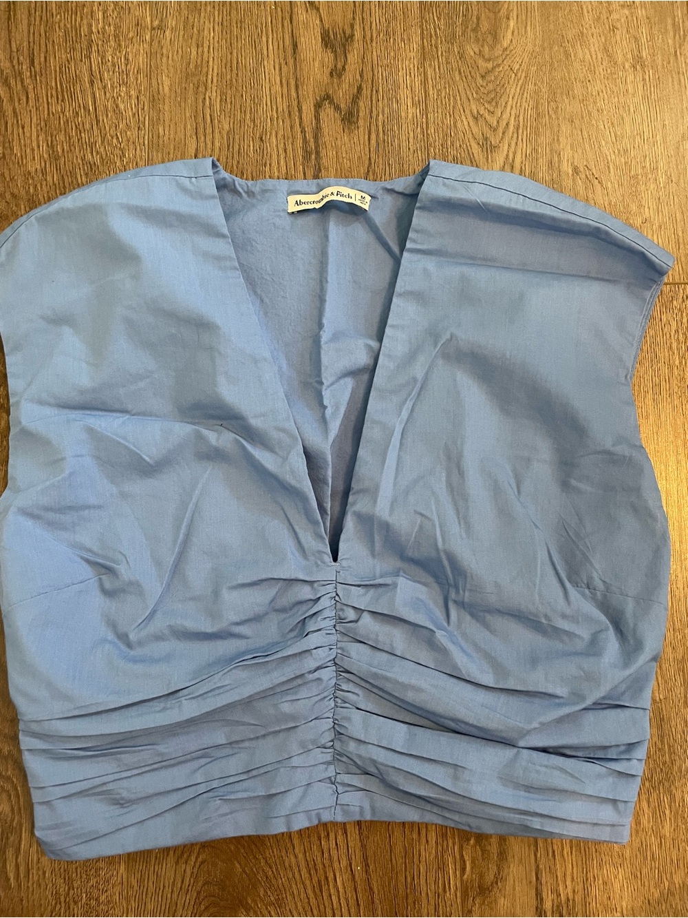 Abercrombie & Fitch Light Blue Ruched V-Neck Crop Top Size M
